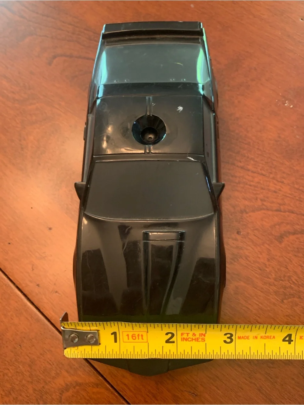 The 1984 Knight Rider TV Show, KITT, The KNIGHT Rider 2000 Toy Car Collectible
